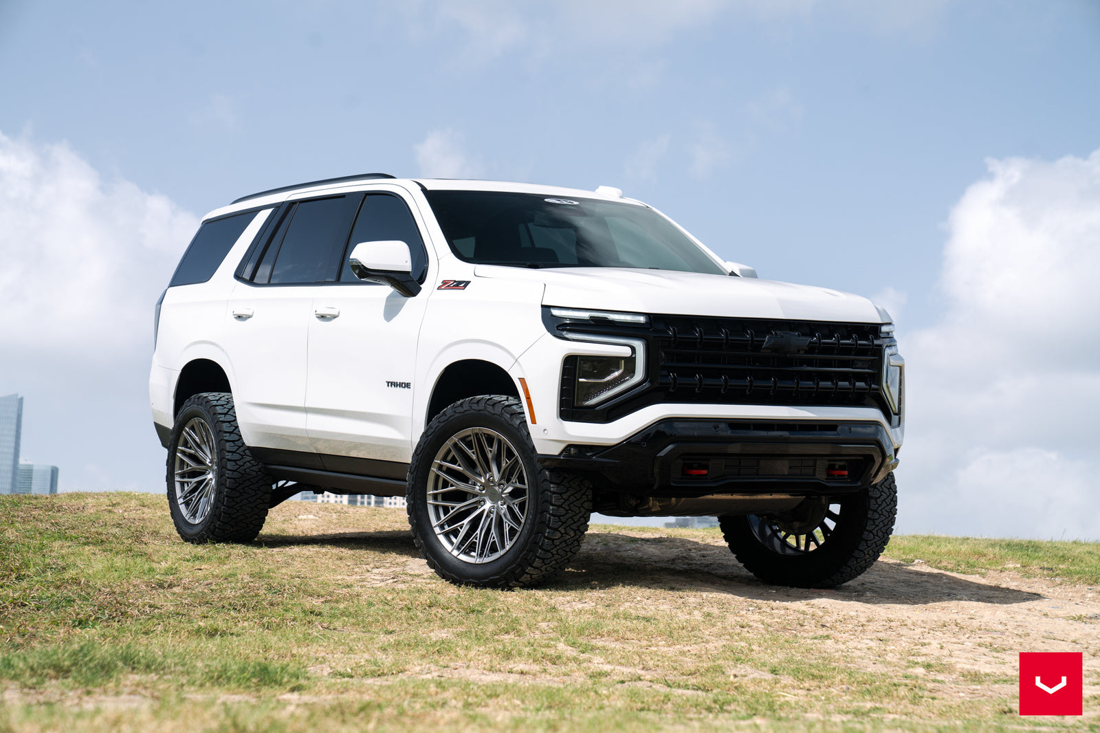 Vossen UV-5 | Urban Automotive Wheel