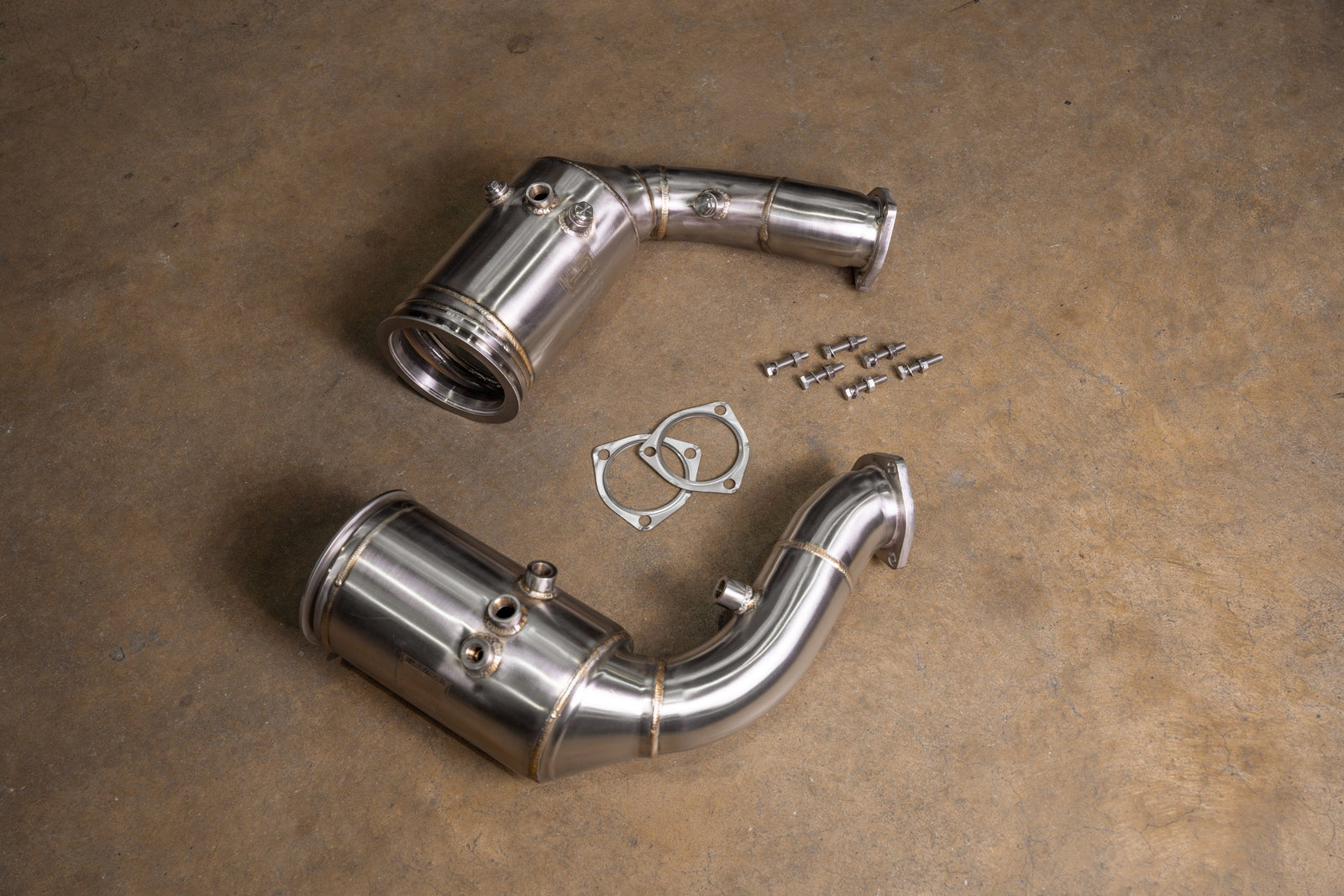 Valvetronic Bentley Bentayga V8 400 Cell Catted Downpipes