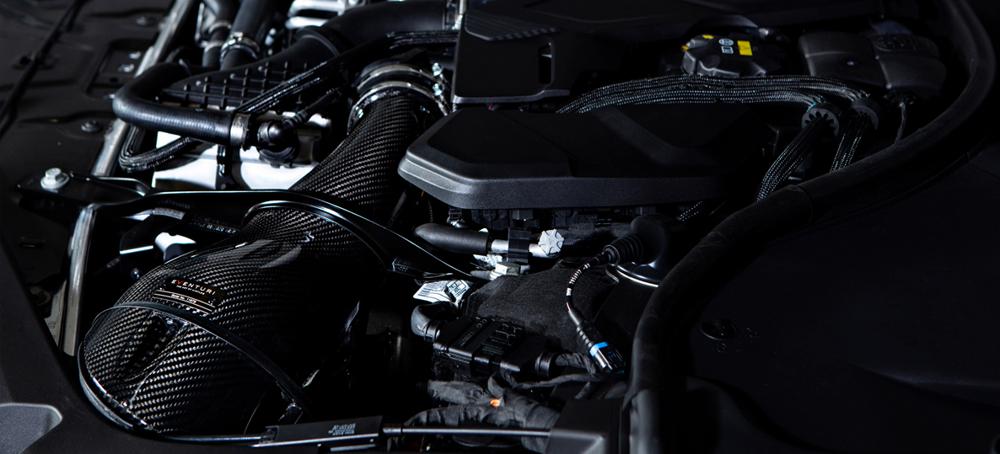 Eventuri BMW F9X M5/M8 Black Carbon Intake with shrouds