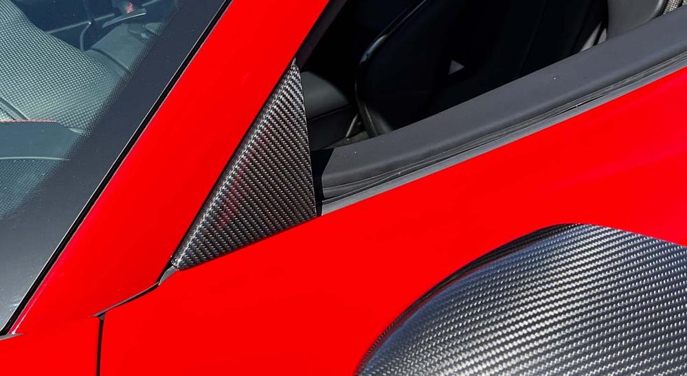 NOVITEC Ferrari SF90 Spider | Triangle Cover Side Window