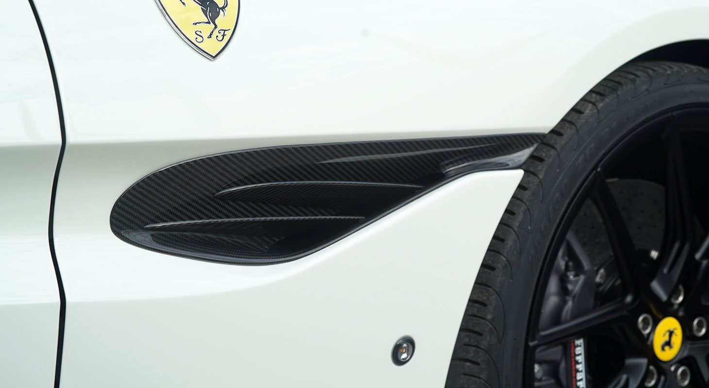 NOVITEC Ferrari Portofino/M | Insert For Air Outlet Front Fenders