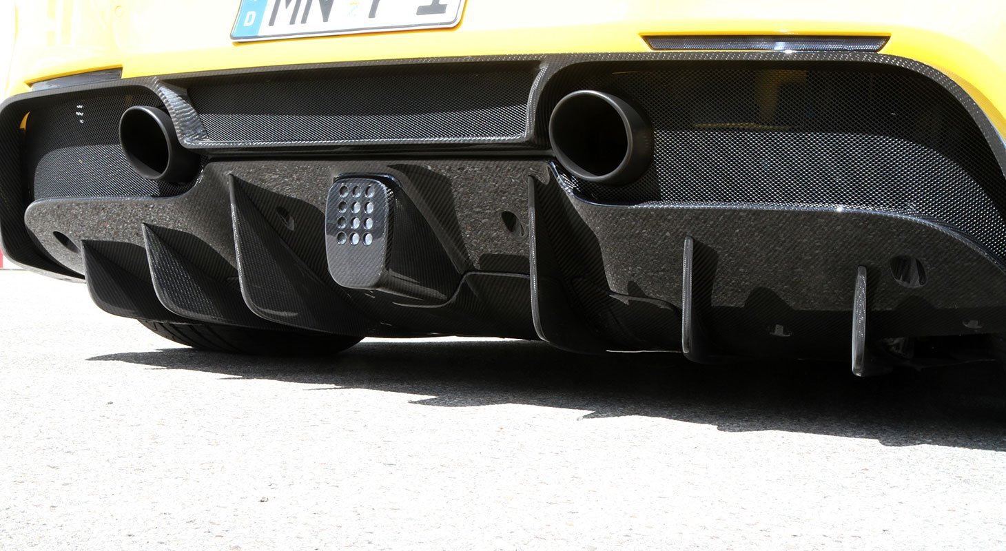 NOVITEC Ferrari 488 Spider/GTB | Cover For Rear Diffusor Air-Opening (3 Parts)