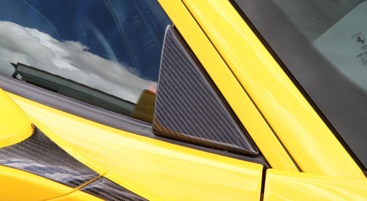 NOVITEC Ferrari 488 Spider/GTB | Triangle Cover For Side Window