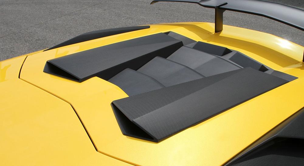 NOVITEC Lamborghini Aventador SV | Roof Air Intake Scoop (for Cars without Glass-Bonnet)