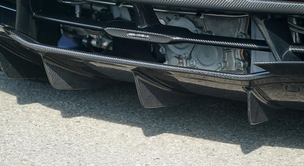 NOVITEC McLaren 720S/Spider | Diffusor Fin Center