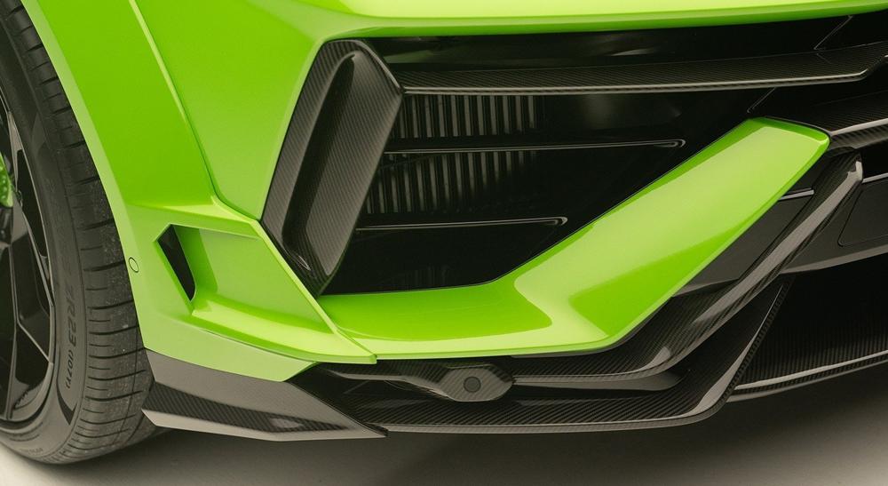 NOVITEC Lamborghini Urus S/Performante | Front Side Cover