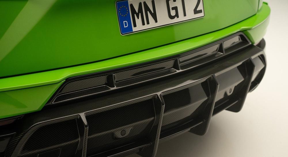 NOVITEC Lamborghini Urus S/Performante | Rear Bumper Middle Cover
