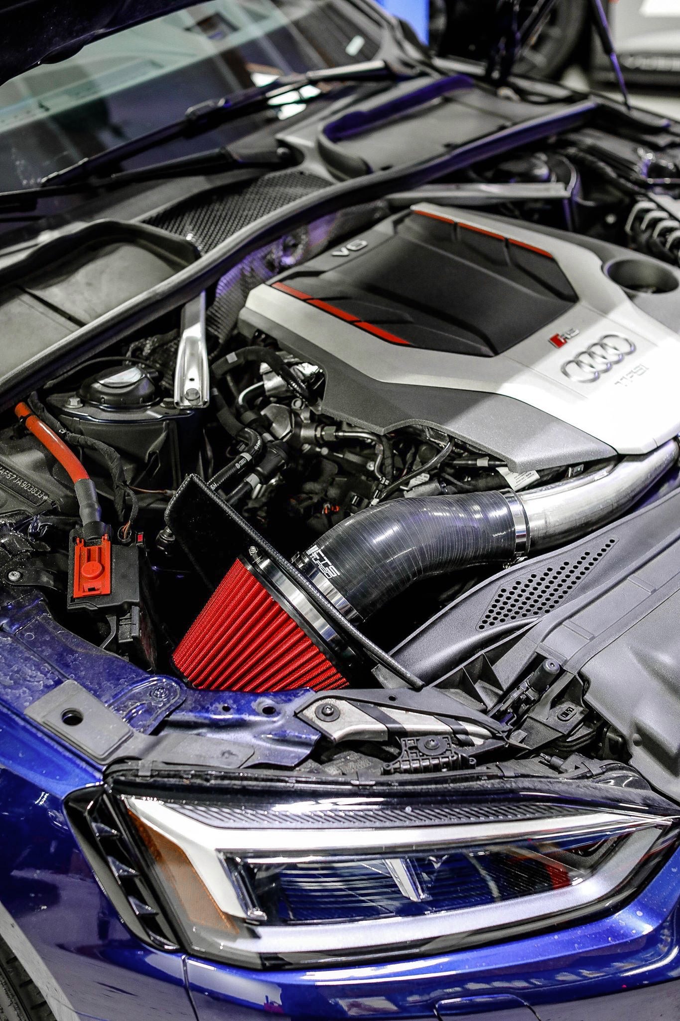 CTS Turbo B9 AUDI A4, AllRoad, A5, S4, S5, RS4, RS5 HIGH-FLOW INTAKE (6" Velocity Stack)