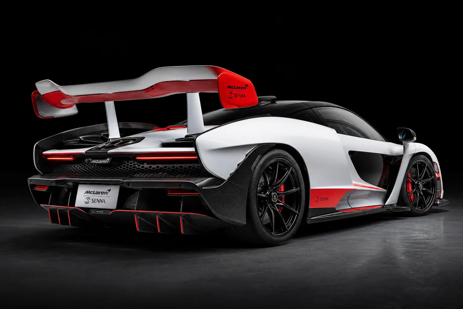 McLaren Senna