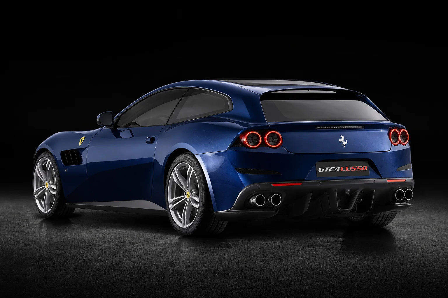 Ferrari GTC4 Lusso / FF