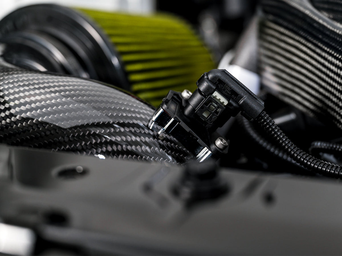 AWE S-FLO Carbon Intake for Toyota GR Supra A90 / A91 B58 3.0 (2020+)