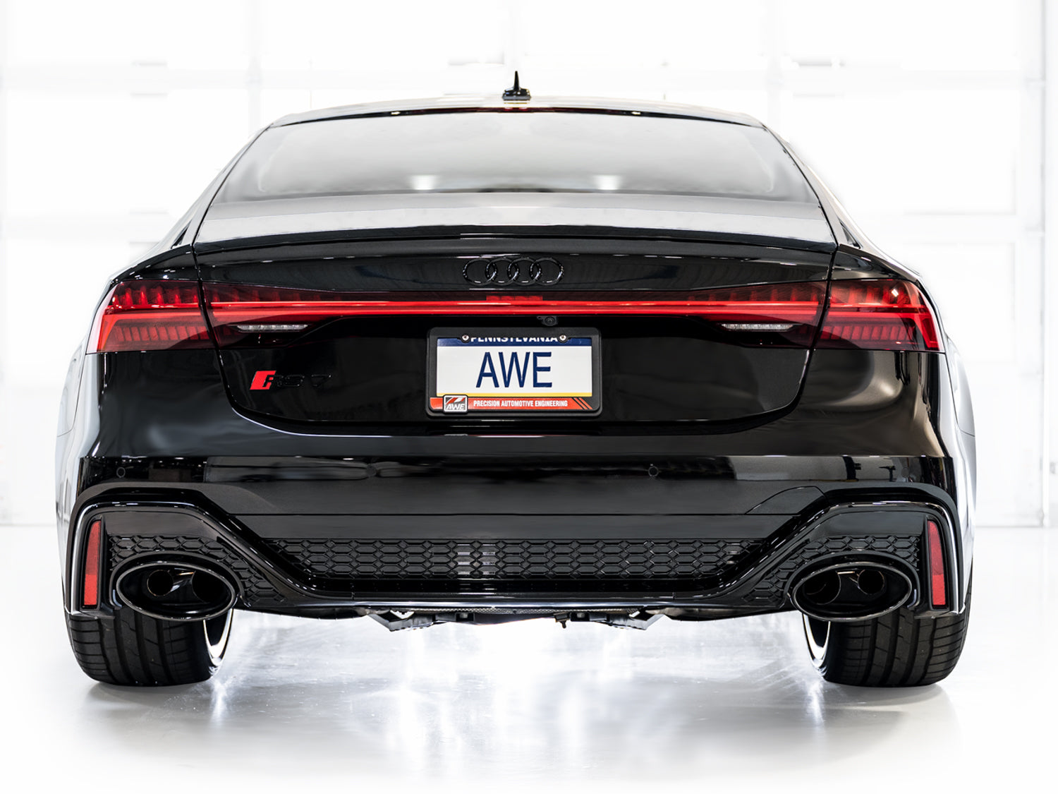 AWE SwitchPath Exhaust for Audi RS6 Avant / RS7 C8 4.0 TFSI V8 (2020+)