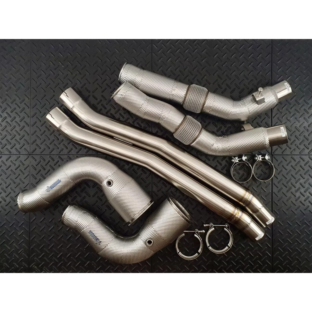 Redstar Audi RSQ8/SQ7/SQ8, Bentley Bentayga, Porsche Cayenne S V8/Turbo/GTS Downpipe Resonator Delete System