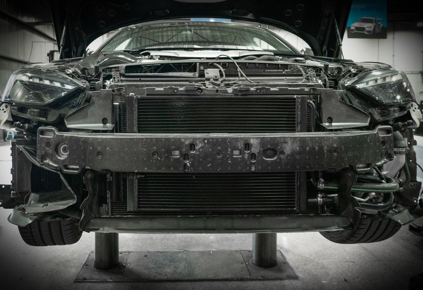 CTS Turbo High-Performance Heat Exchanger for B9 Audi RS5