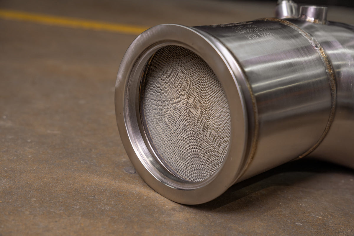 Valvetronic Audi C8 RS6 / RS7 400 Cell Catted Downpipes