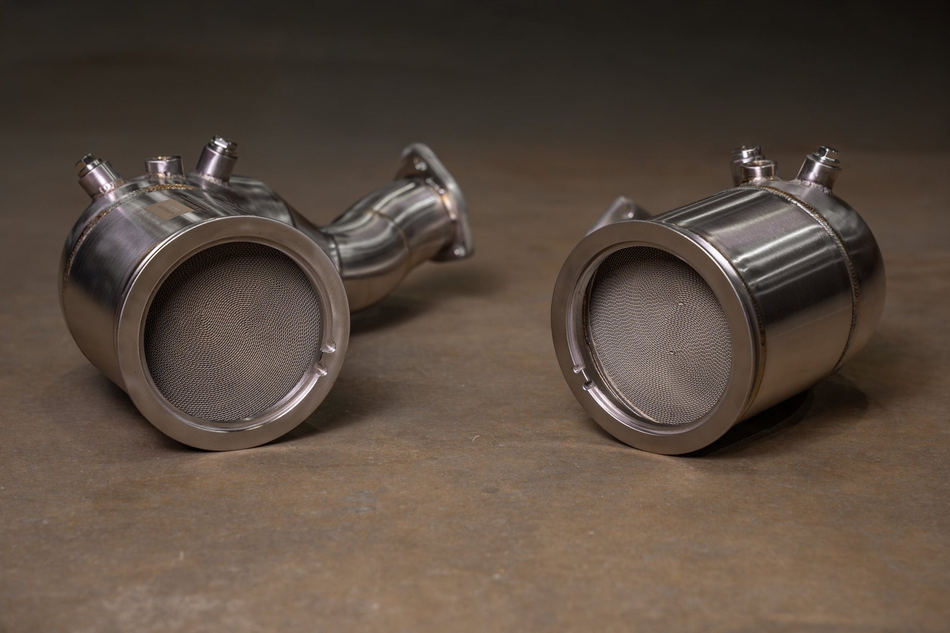 Valvetronic Audi C8 RS6 / RS7 400 Cell Catted Downpipes