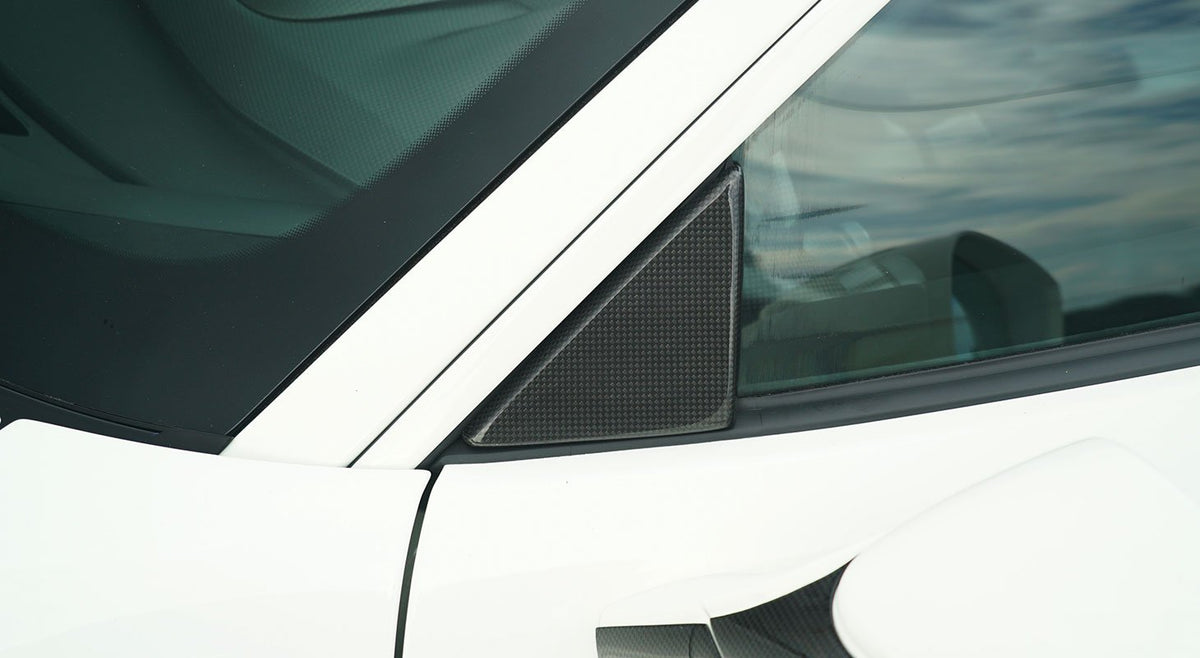 NOVITEC Ferrari 488 Pista/Spider | Triangle Cover For Side Window