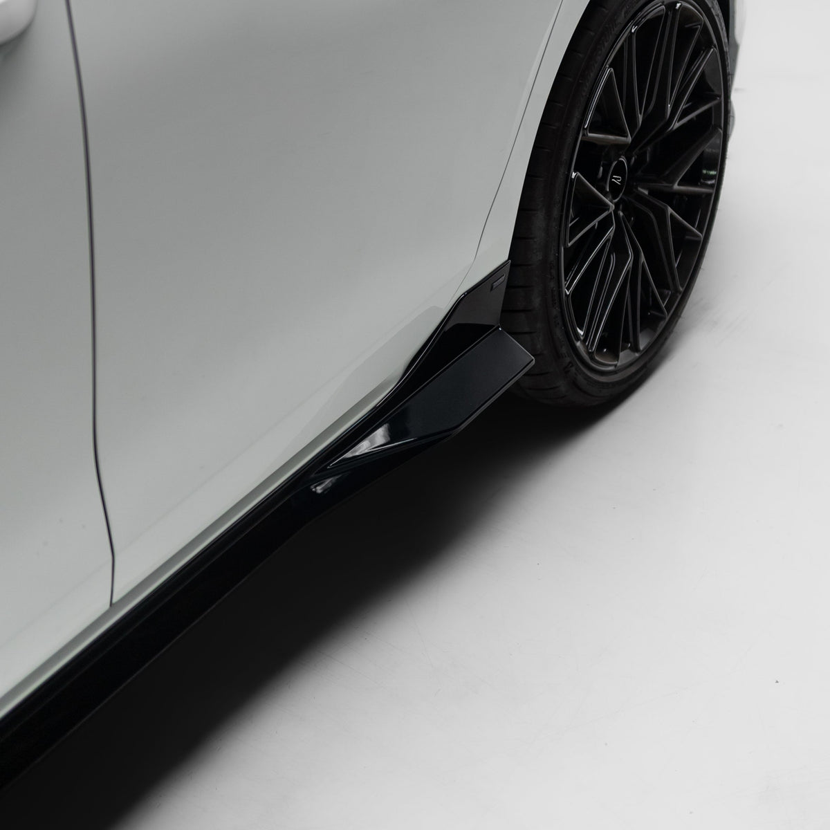 Zaero Design EVO-1 Side Splitters for Volkswagen Golf TSI, GTI &amp; R MK8 / MK8.5 2021+