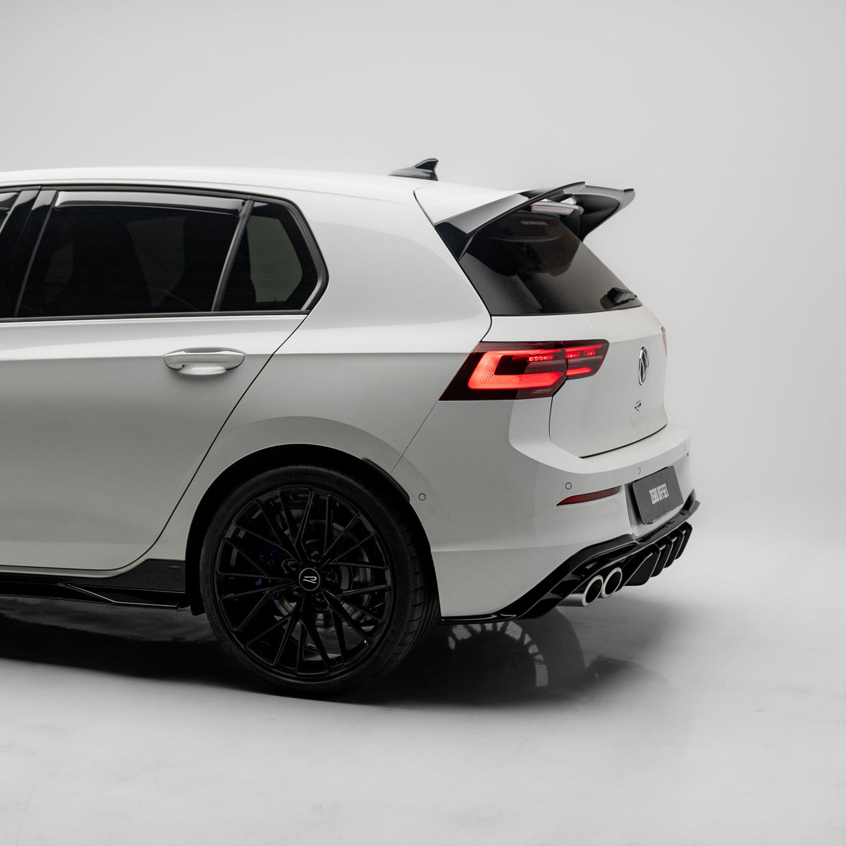Zaero Design EVO-1 Rear Spoiler for Volkswagen Golf R MK8 / MK8.5 2021+