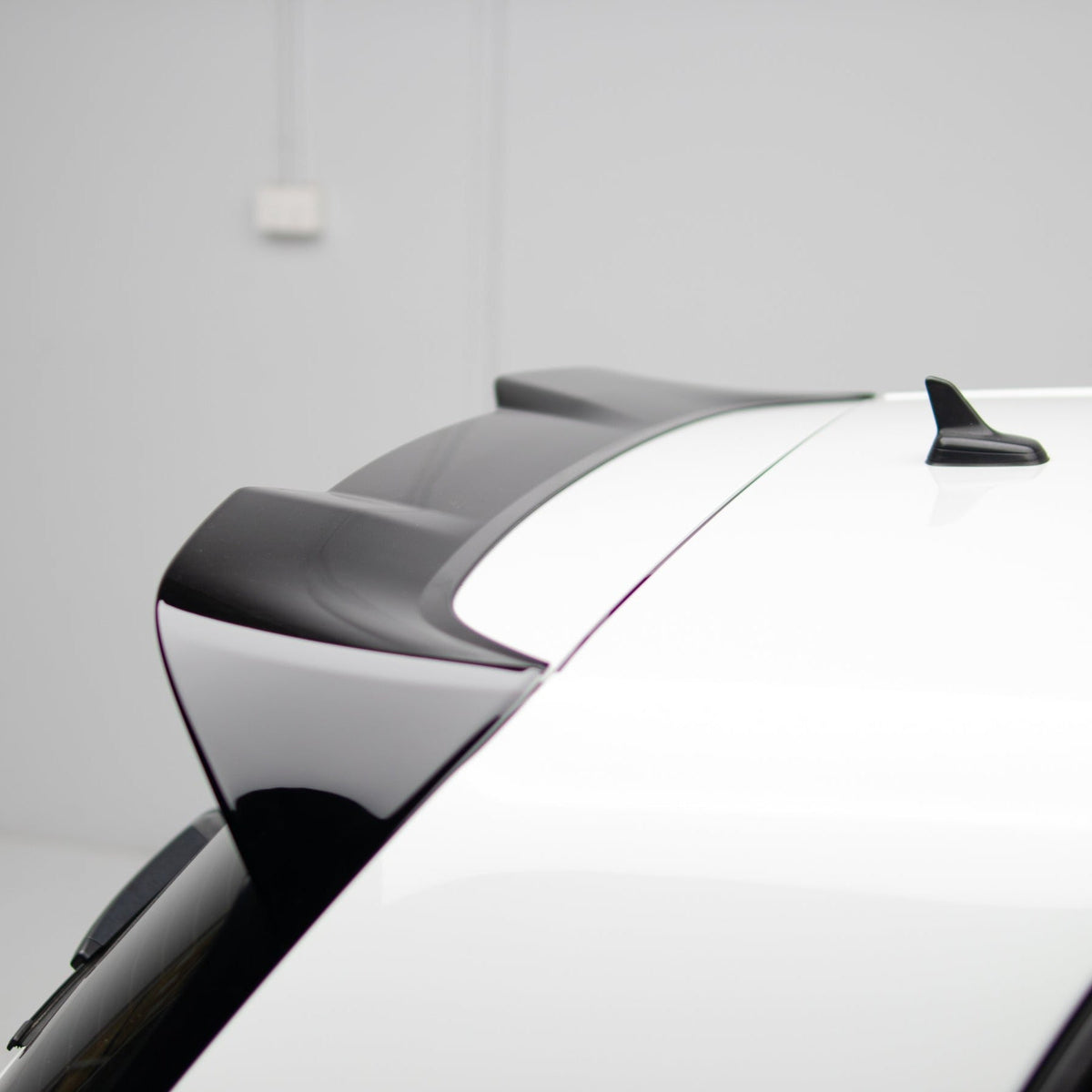 Zaero Design EVO-1 Rear Spoiler for Volkswagen Golf MK7/MK7.5 GTI &amp; R 2014-2021
