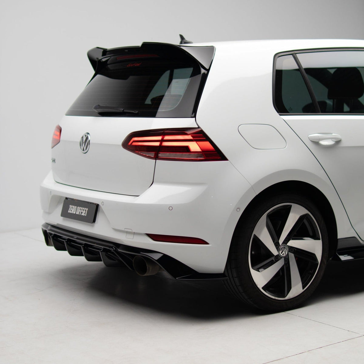 Zaero Design EVO-1 Rear Diffuser for Volkswagen Golf GTI MK7.5 2018-2021