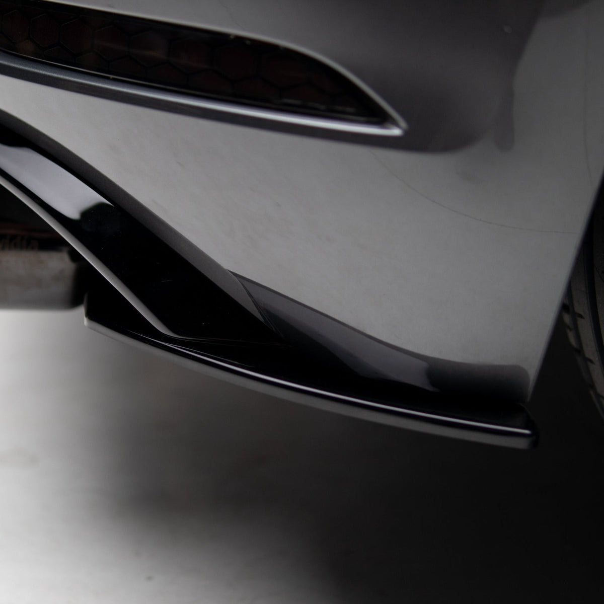 Zaero Design EVO-1 Rear Diffuser for Volkswagen Golf MK7.5R 2018-2021