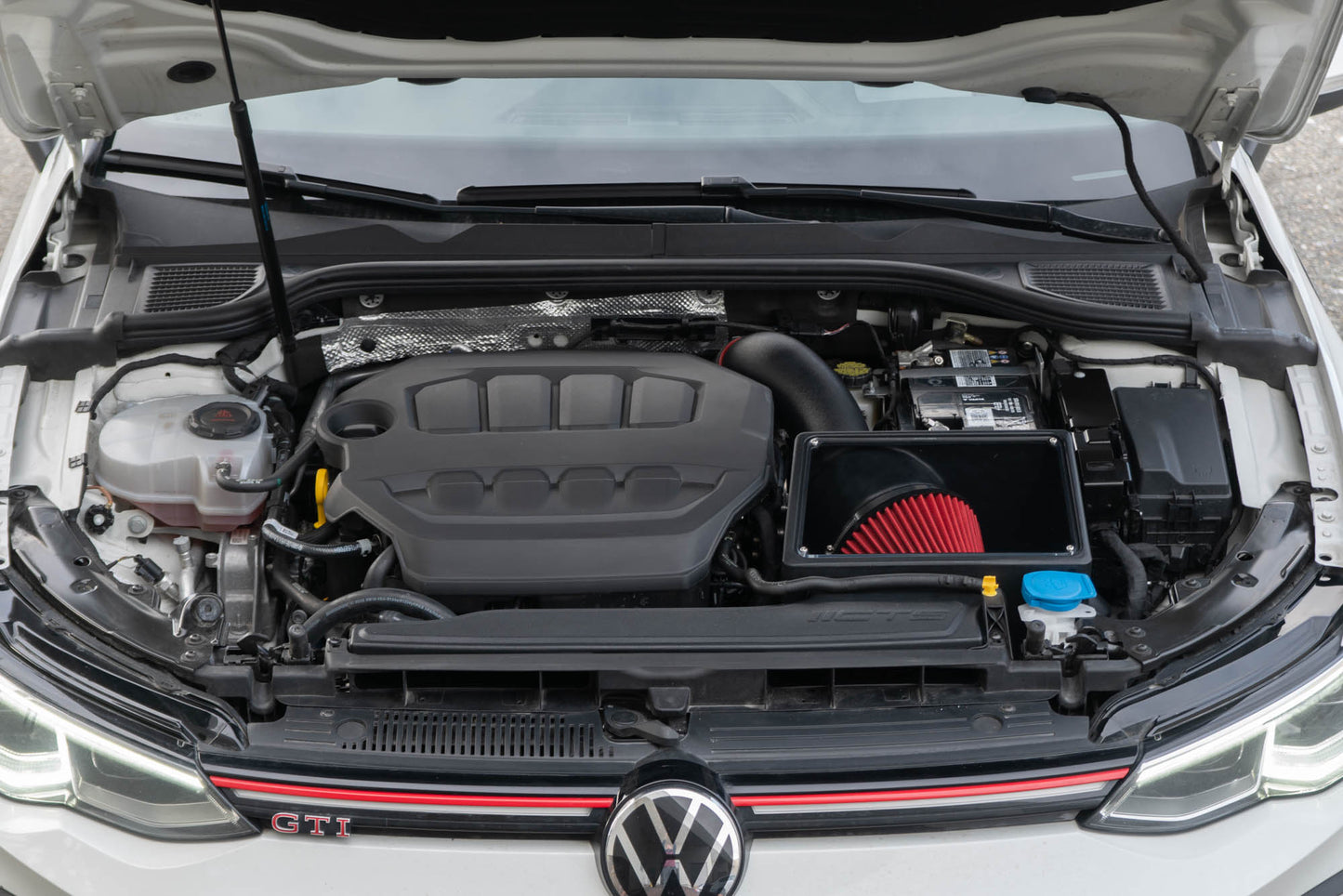 CTS Turbo MK8 VW Golf GTI High-Flow Intake EVO4