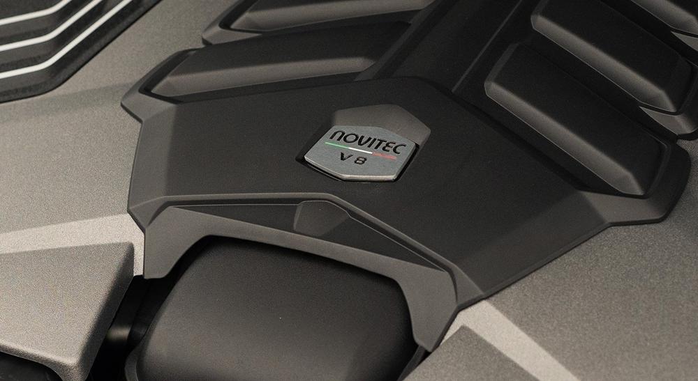 NOVITEC Lamborghini Urus S/Performante | Engine Compartment Logo