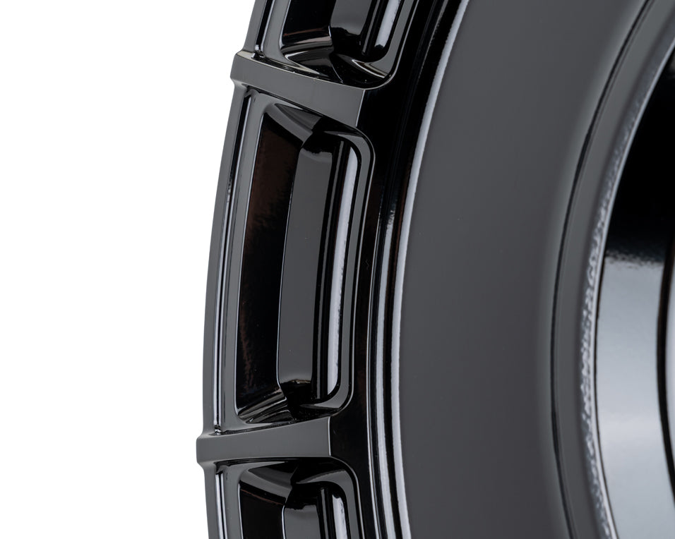Vossen UV-7 | Urban Automotive Wheel