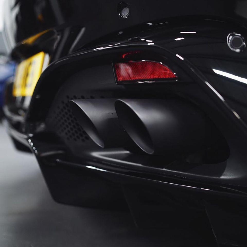 VelocityAP Sport Exhaust Tips/Tail Trim Set for 2018-on Aston Martin V8 Vantage