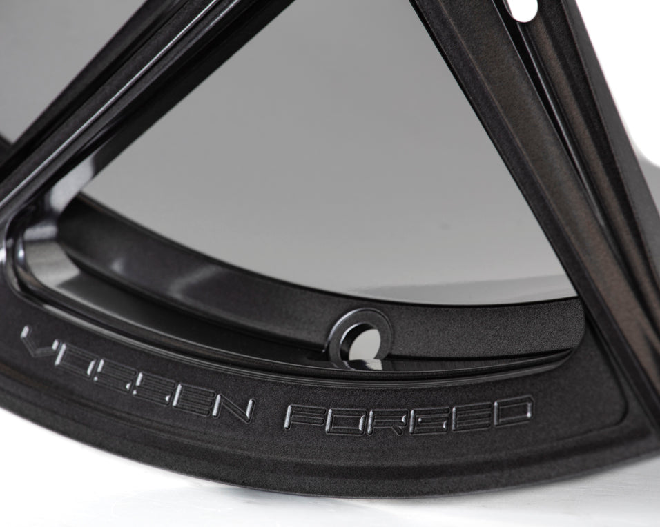 Vossen EVO-3R | Forged 3-Piece Wheel