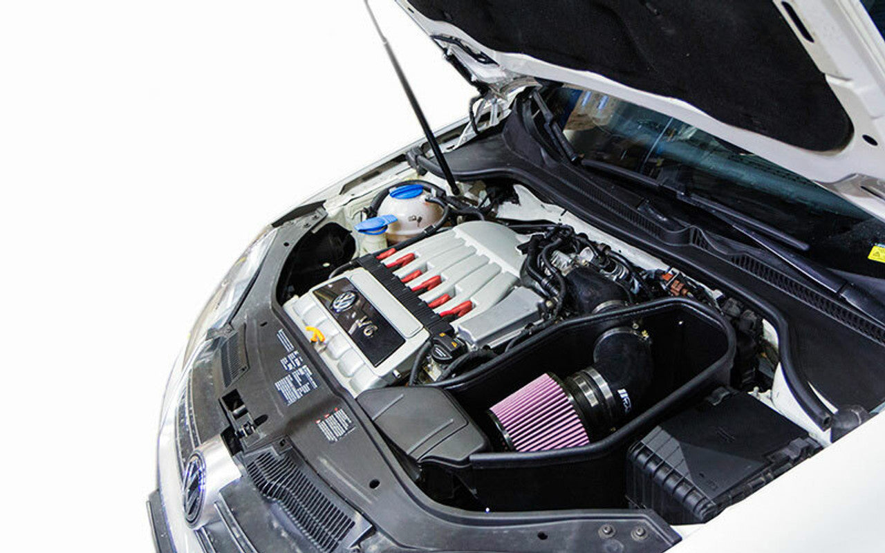 CTS Turbo MK5 R32 Air Intake System