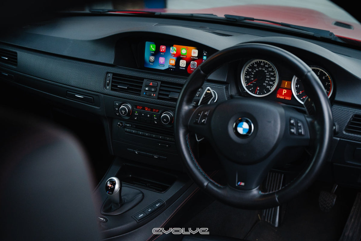 Mr 12Volt MOST Bus BMW CIC CarPlay &amp; AA Interface with OEM microphone support - BMW E8X 1 Series | E9X 3 Series | E6X 5 series - Evolve Automotive