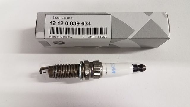 BMW Spark Plug (Set of 8) - 12120039634 - S63 M5/ M6